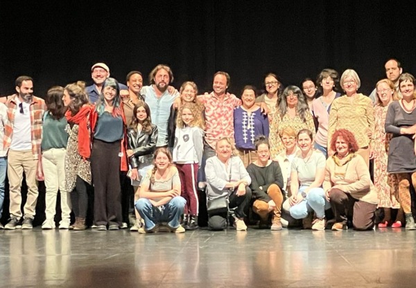 Un film defendiendo lo pequeño's header image